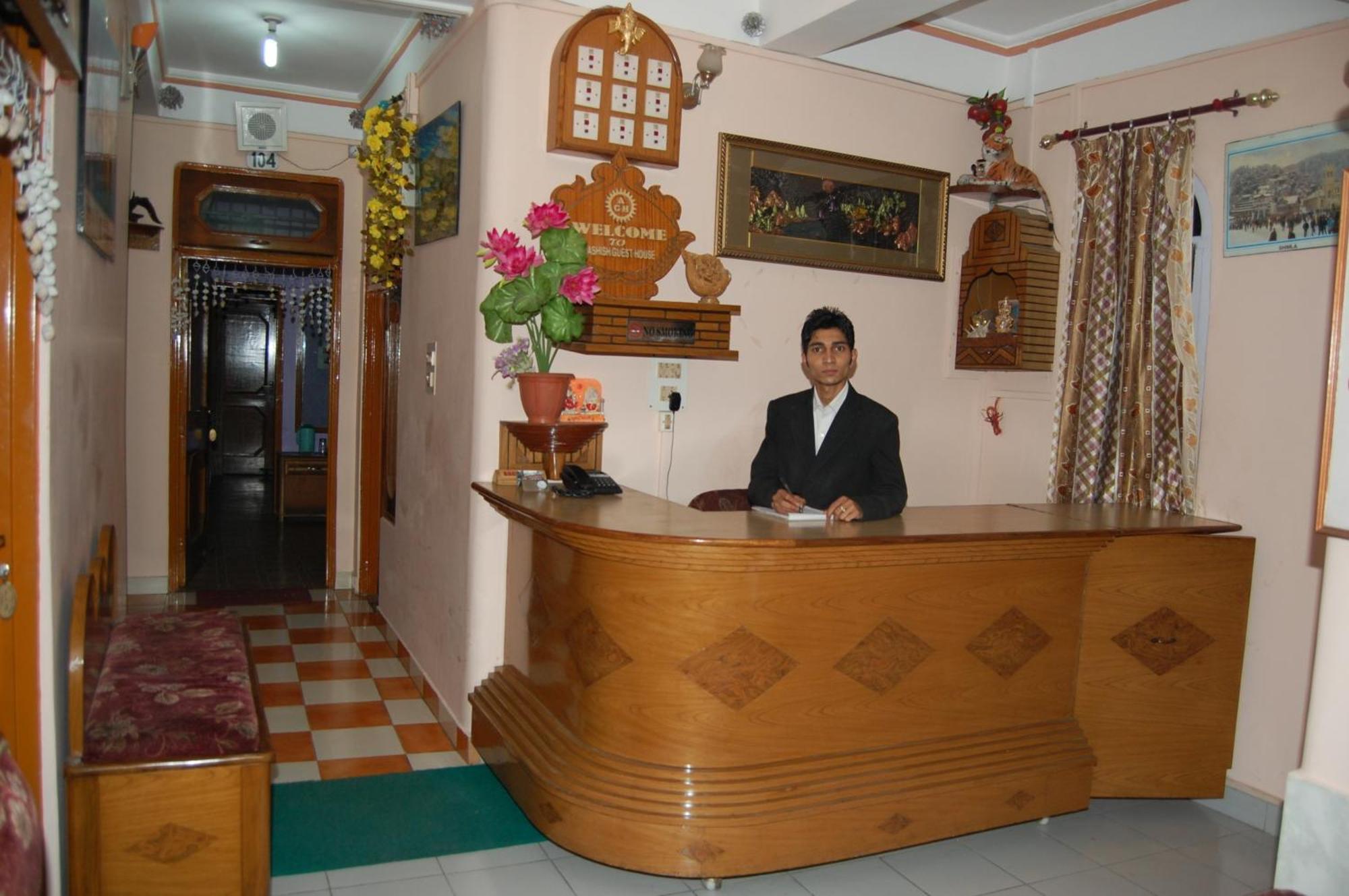Hotel Ashish Inn Kandaghat Exterior photo